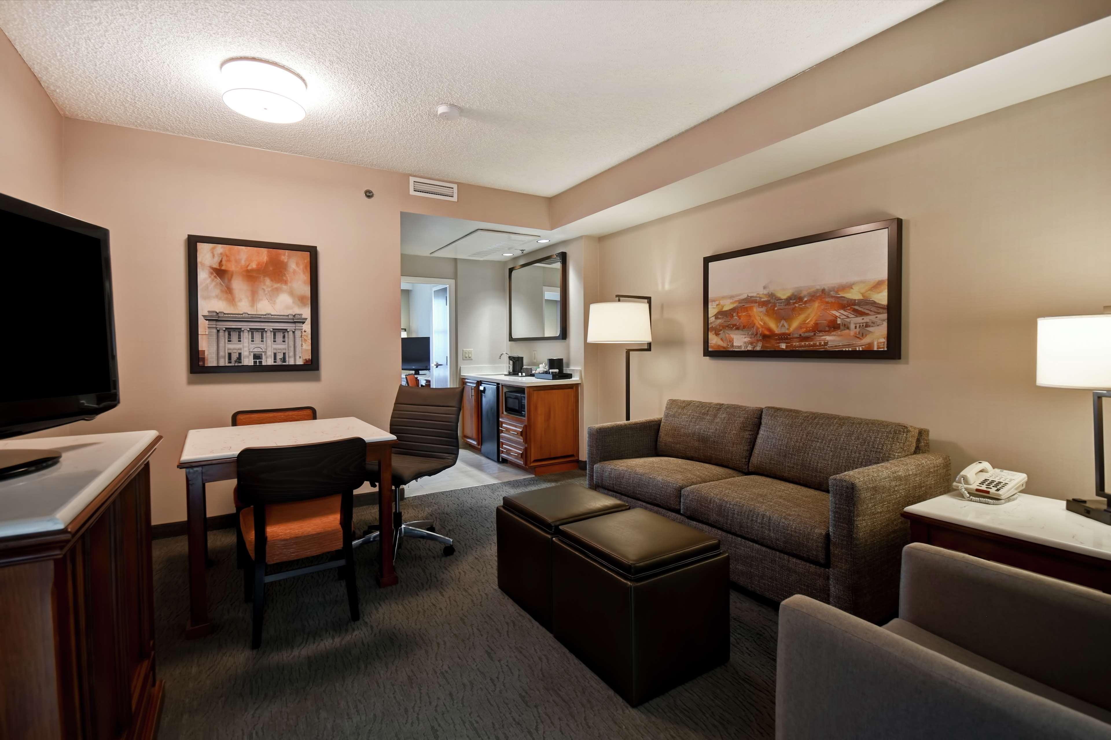 Embassy Suites Little Rock Eksteriør bilde