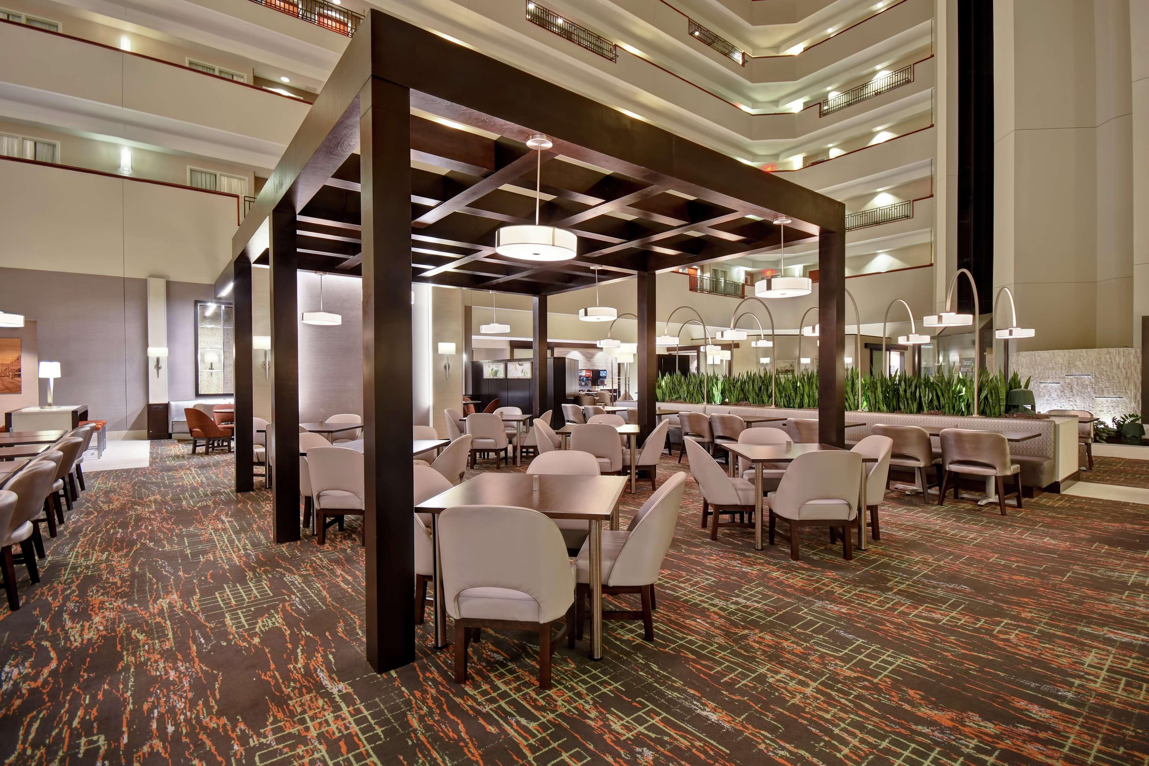 Embassy Suites Little Rock Eksteriør bilde
