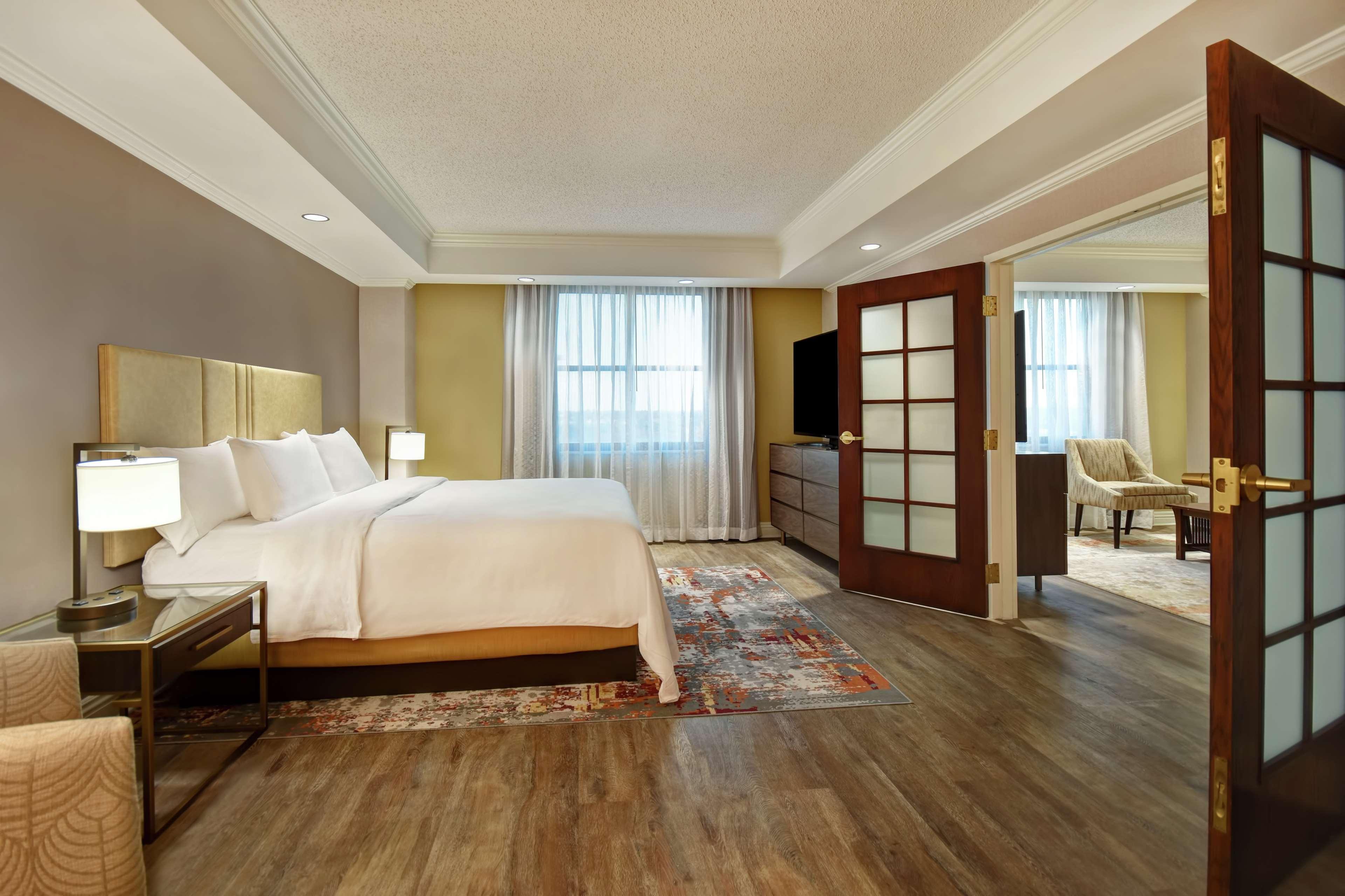 Embassy Suites Little Rock Eksteriør bilde