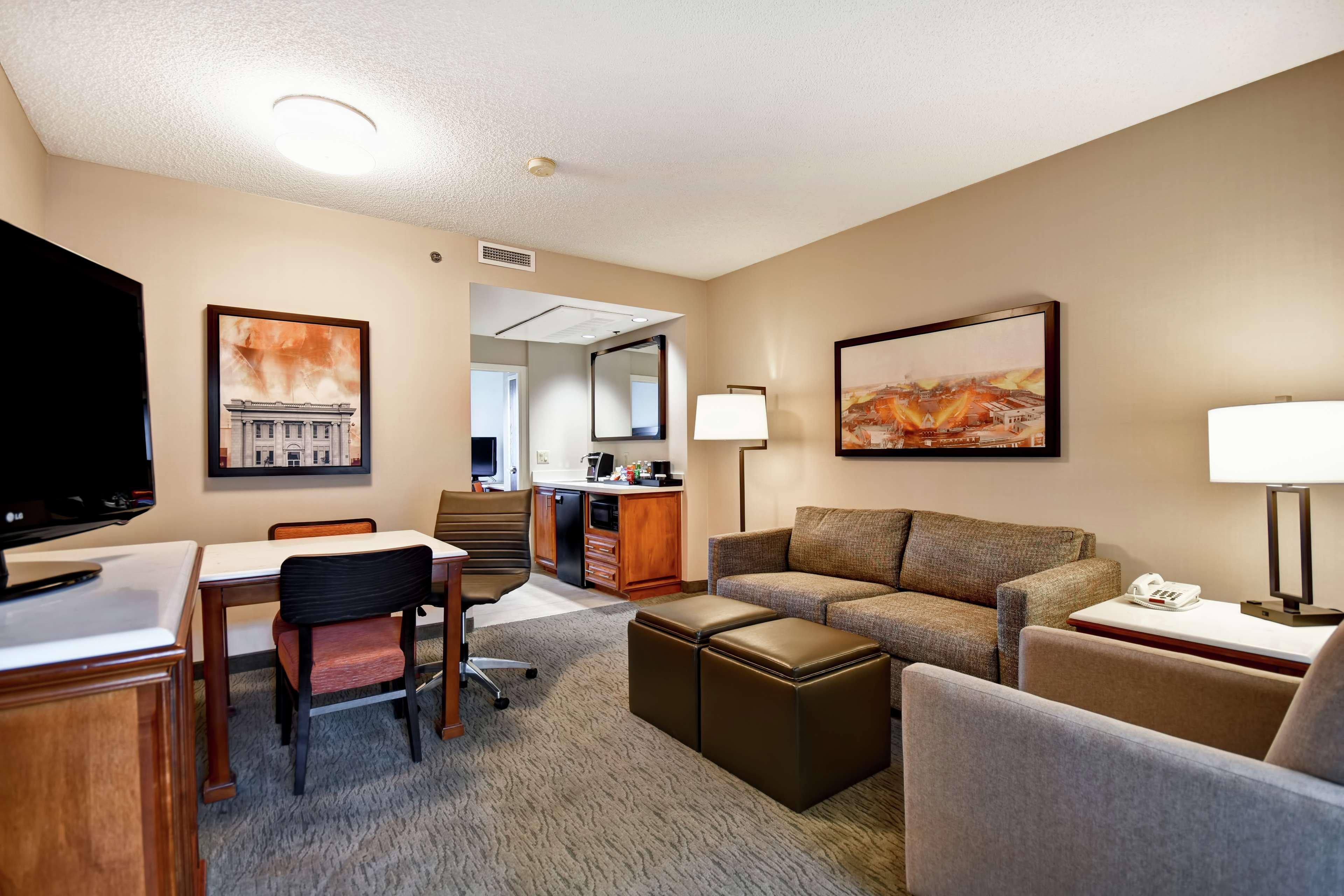 Embassy Suites Little Rock Eksteriør bilde