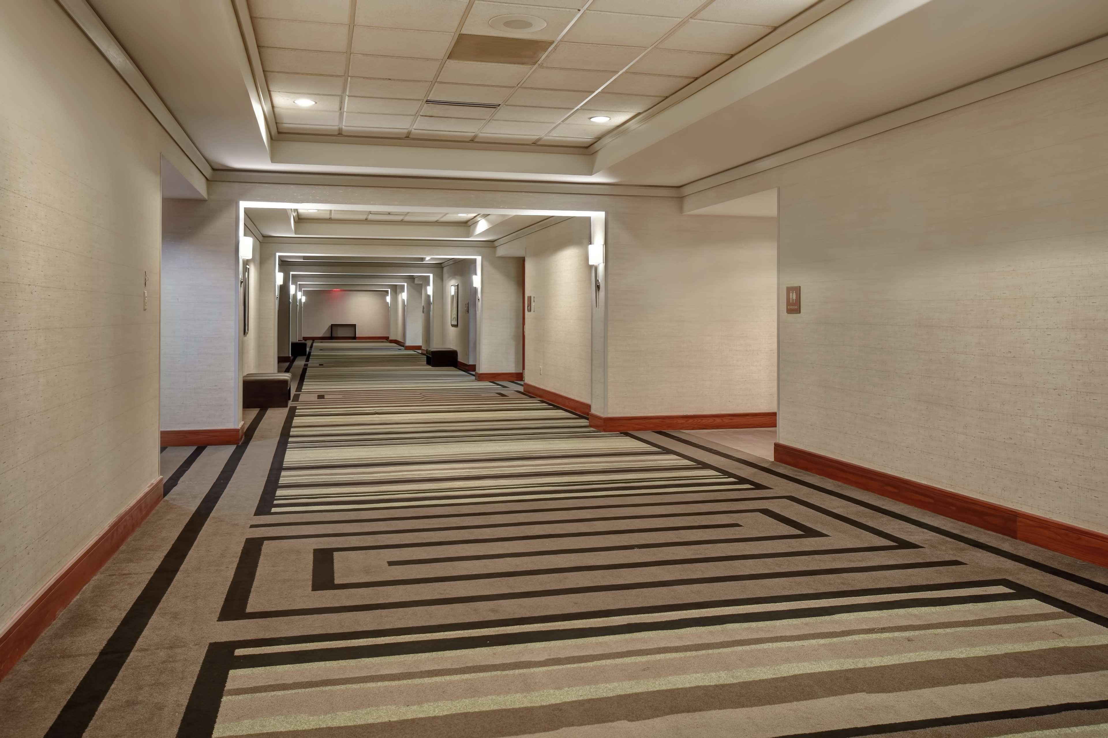 Embassy Suites Little Rock Eksteriør bilde