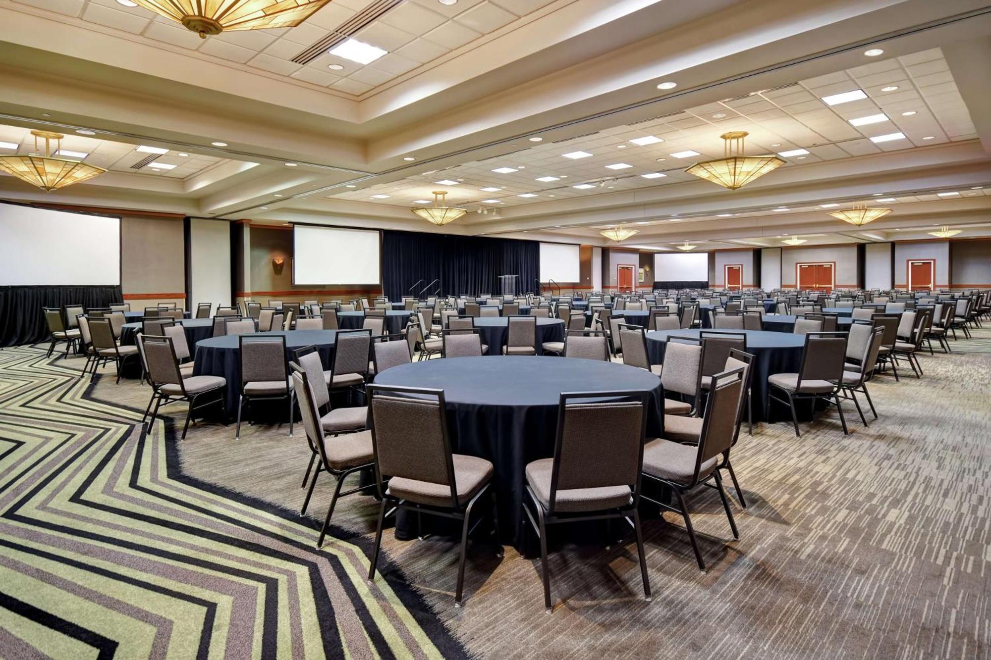 Embassy Suites Little Rock Eksteriør bilde