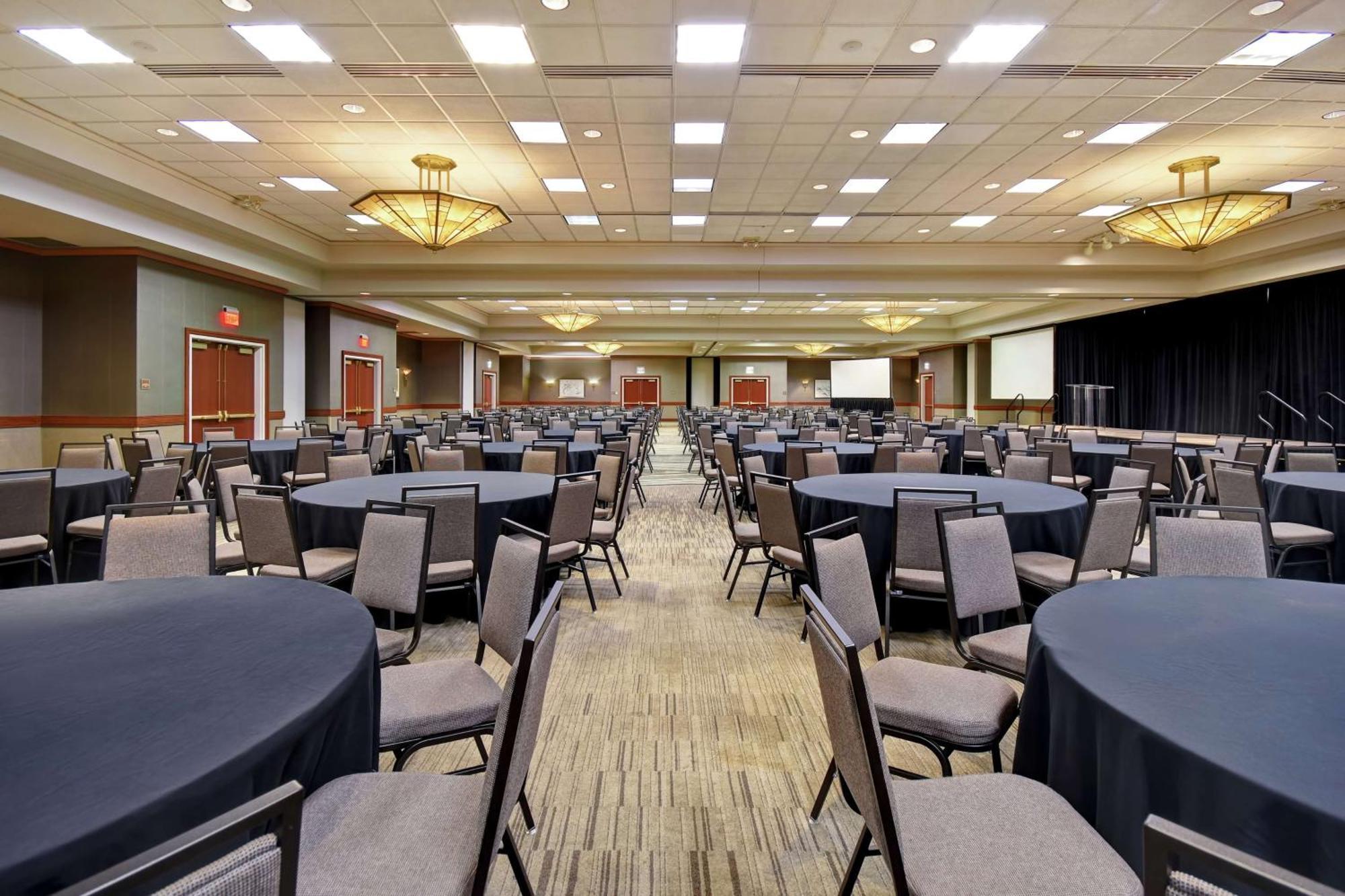 Embassy Suites Little Rock Eksteriør bilde