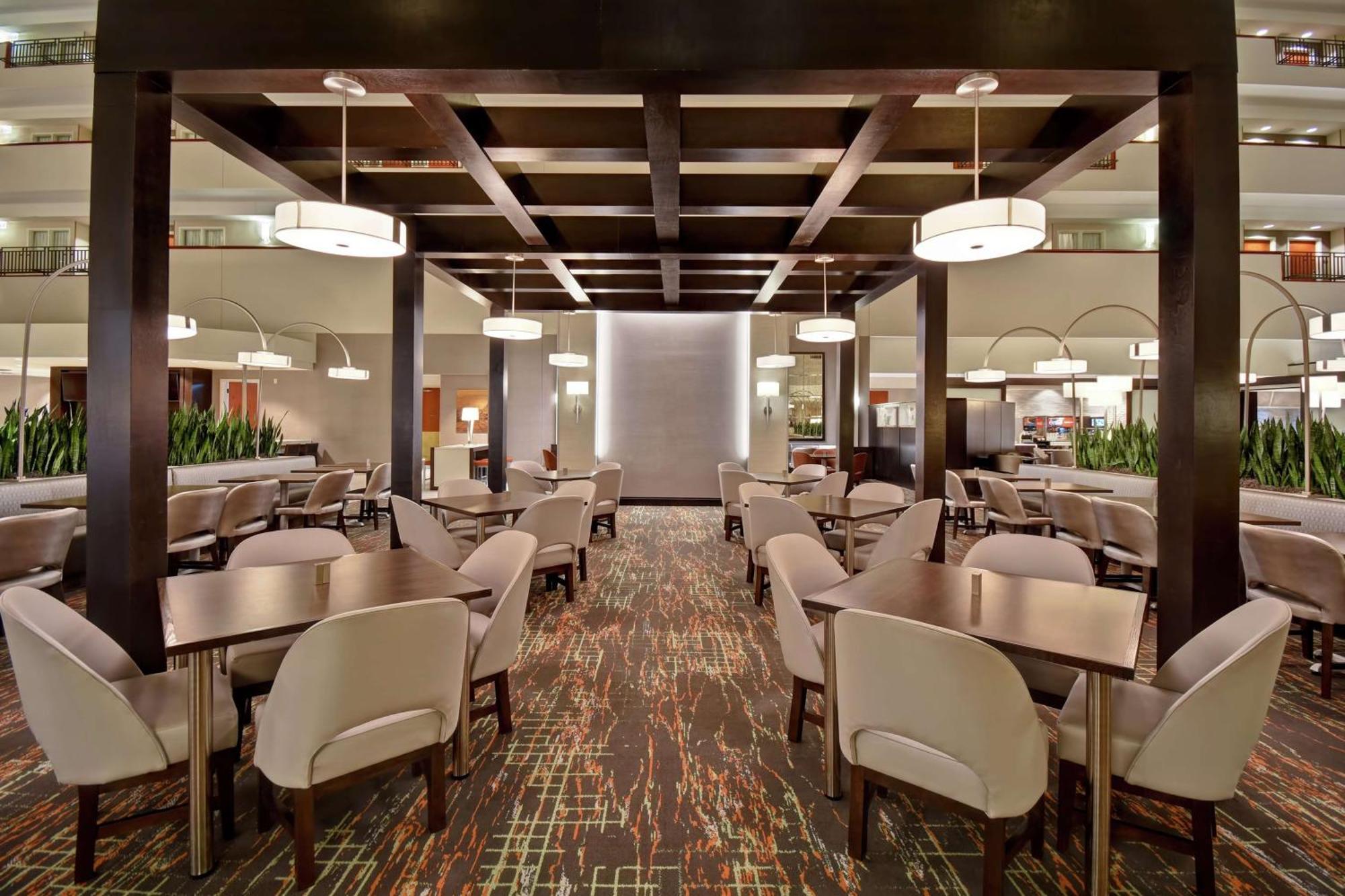 Embassy Suites Little Rock Eksteriør bilde